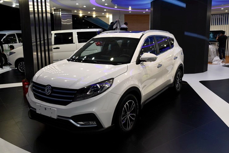 东风风光580 PHEV上市,价格超值!不到14万能买7座插混SUV 东风风光580 PHEV上市,价格超值!不到14万能买7座插混SUV