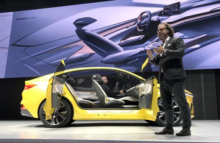 推概念车VISION iV 至2022年推出10款电动车 斯柯达揭开新能源规划