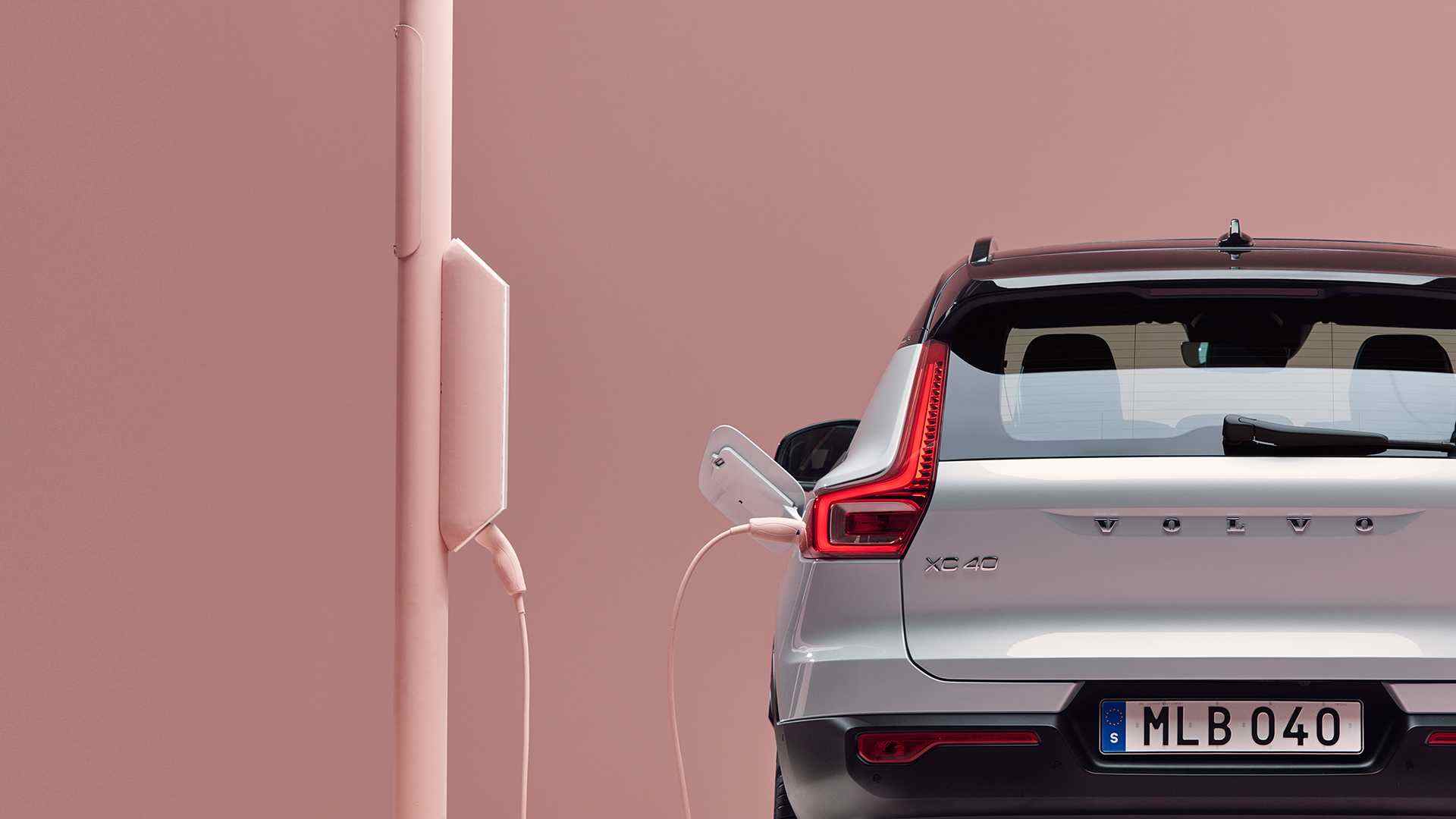 volvo-xc40-recharge-2020 (9)