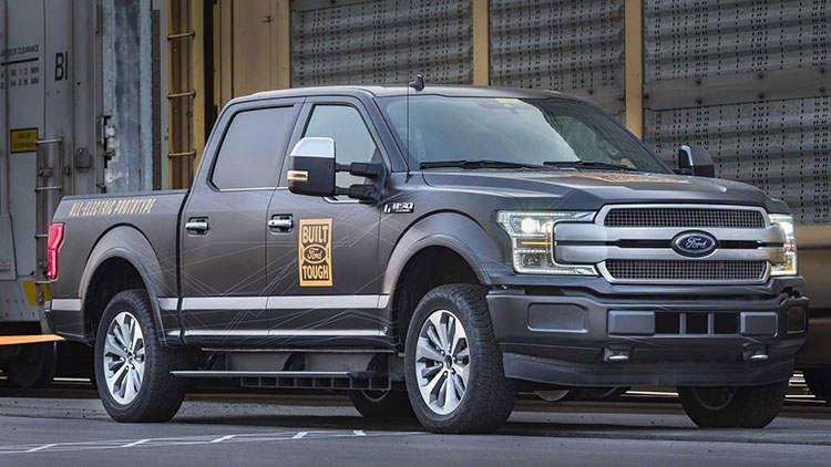 ford-f-150-ev-prototype-towing