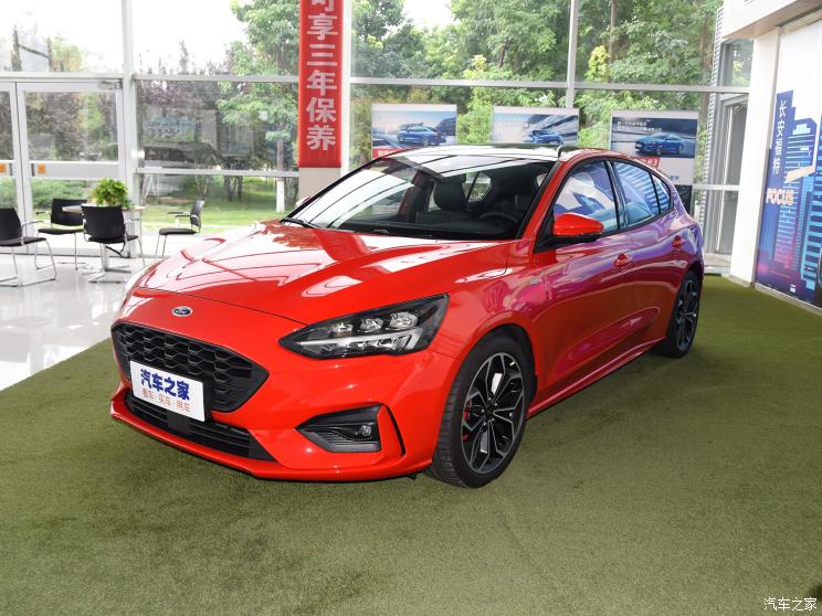 长安福特 福克斯 2020款 两厢 EcoBoost 180 自动ST Line