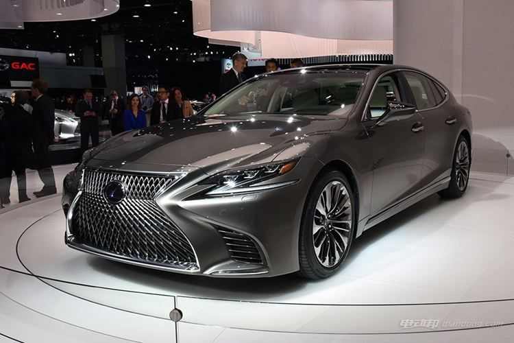 全新雷克萨斯LS国内谍照！上海车展亮相！