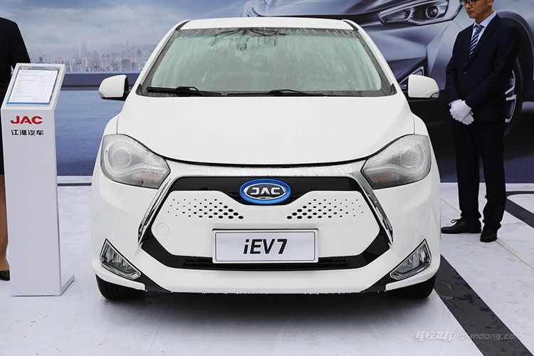 最低4.95万元 江淮三款纯电动车上市发售