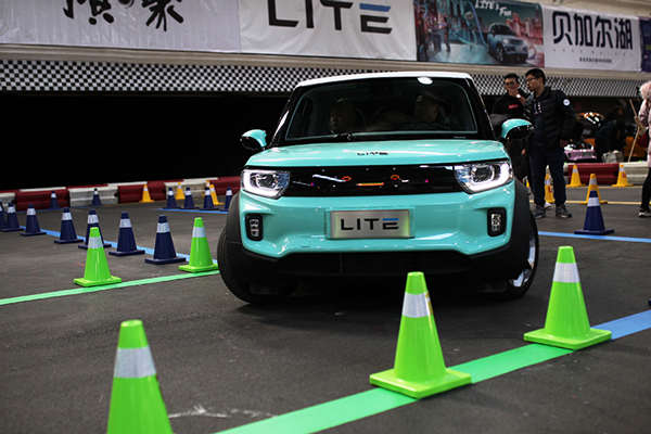 小，就不能满足你了吗？ ARCFOX LITE有话要说