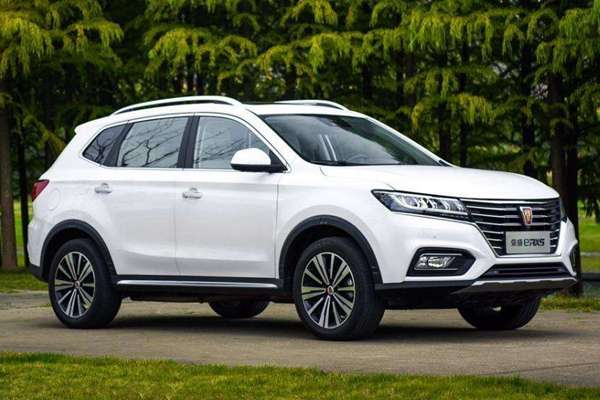 荣威新款eRX5谍照曝光，换装电子挡把