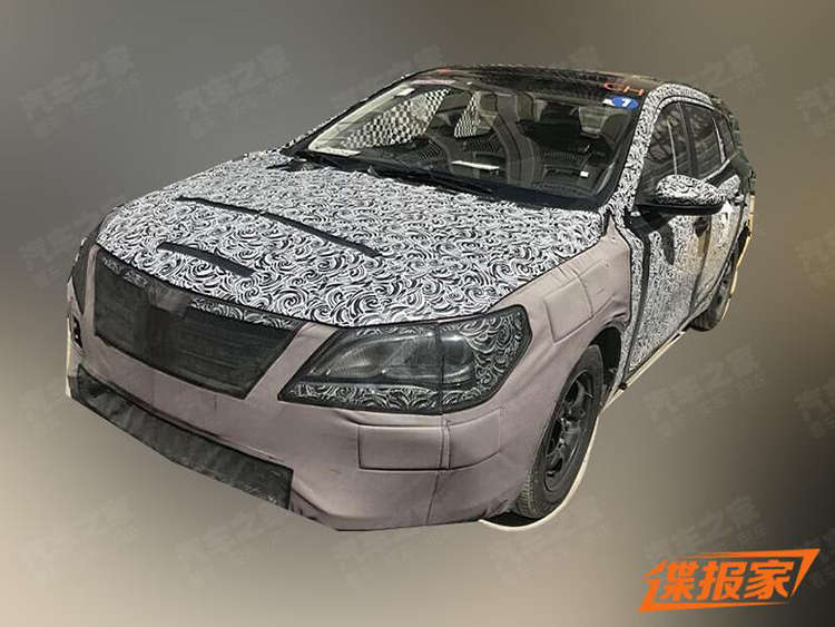 解决你的里程焦虑 荣威Ei5插电混动版谍照曝光