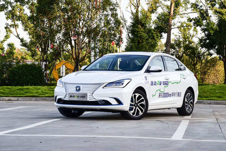 高续航，强调校，好设计，谁说国产品牌做不到呢？