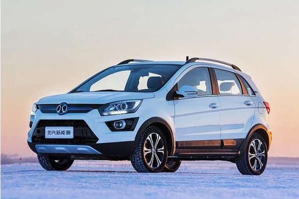 在释放了多个烟雾弹之后，北汽新能源EX5终于确定在1月27日上市