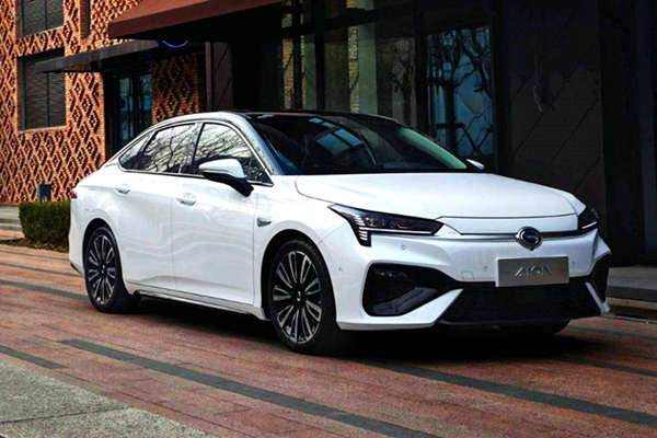 各种安全配置、OTA全是标配，广汽新能源Aion S配置表曝光