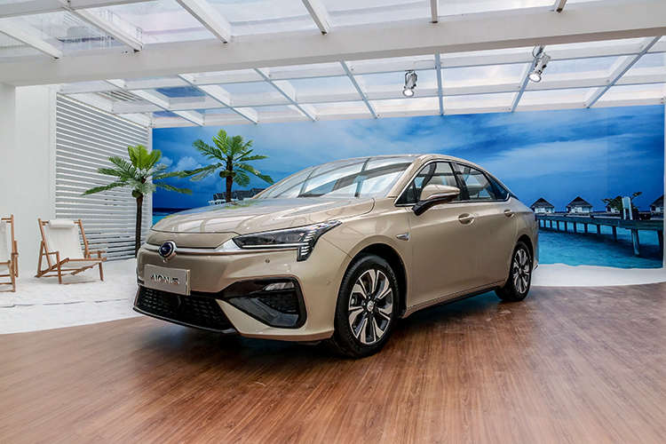 推荐魅 Evo + 惬意驾乘套餐/尊享智驾套餐 广汽新能源 Aion S 购车手册