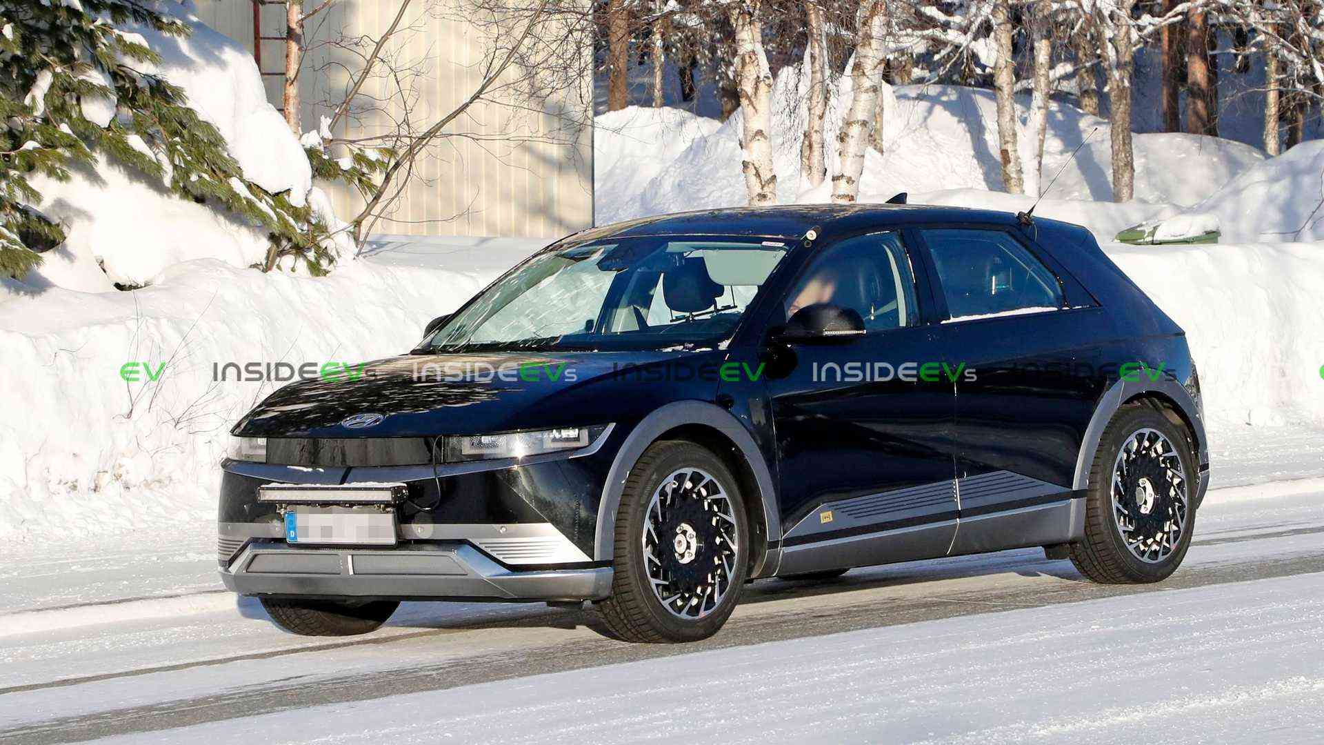 现代IONIQ 5路测谍照曝光：续航600公里，或将年内国产 