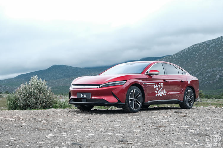 自主轿车新高度?试驾比亚迪汉ev